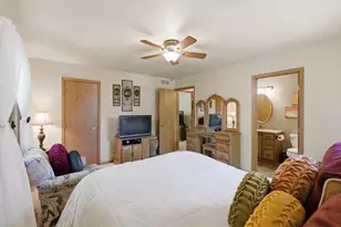7925 W Oakbrook Cir, Madison, WI 53717 - Photo 19