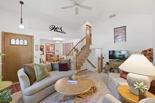 7925 W Oakbrook Cir, Madison, WI 53717 - Photo 3