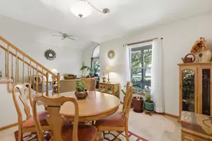 7925 W Oakbrook Cir, Madison, WI 53717 - Photo 11