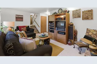 7925 W Oakbrook Circle, Madison, WI 53717 - Photo 13