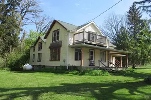 E5012 Hillcrest Dr, Loganville, WI 53943 - Photo 5