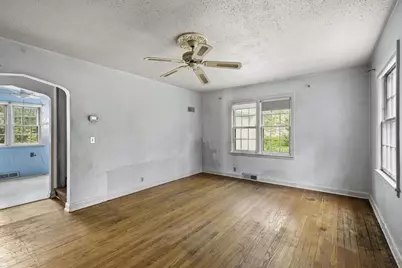 3209 Topping Road, Madison, WI 53705 - Photo 3