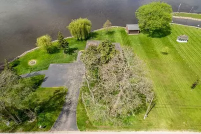 3004 Riverside Drive, Beloit, WI 53511 - Photo 3