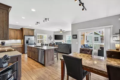 6754 Conservancy Plaza #12, DeForest, WI 53532 - Photo 5