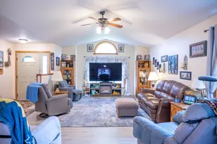 E6649 Fawn Valley Dr, Reedsburg, WI 53959 - Photo 9
