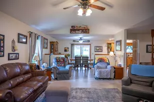 E6649 Fawn Valley Dr, Reedsburg, WI 53959 - Photo 11