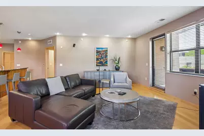 808 Williamson Street #207, Madison, WI 53703 - Photo 3