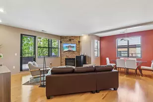 808 Williamson St, Madison, WI 53703 - Photo 5