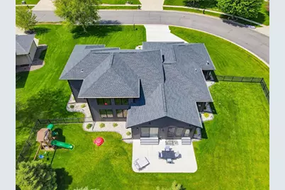 347 Fairway Circle, Edgerton, WI 53534 - Photo 63