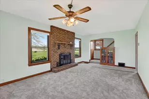 14529 Spring Valley Rd, Orfordville, WI 53576 - Photo 15