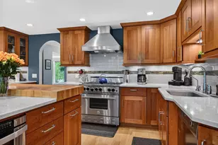 21 Larkin St, Madison, WI 53705 - Photo 11
