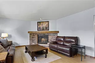 5737 Williamsburg Way, Fitchburg, WI 53719 - Photo 3