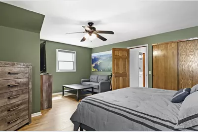 5737 Williamsburg Way, Fitchburg, WI 53719 - Photo 17
