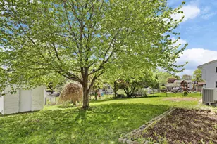 5737 Williamsburg Way, Fitchburg, WI 53719 - Photo 35