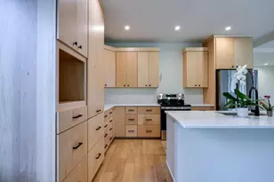 105 E Lakeview Ave, Madison, WI 53716 - Photo 13