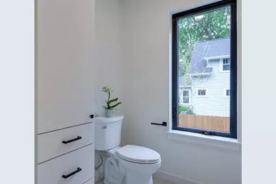 105 E Lakeview Avenue, Madison, WI 53716 - Photo 45