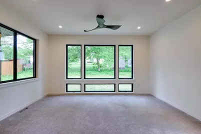105 E Lakeview Avenue, Madison, WI 53716 - Photo 21