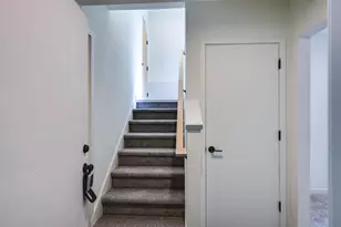 105 E Lakeview Ave, Madison, WI 53716 - Photo 33