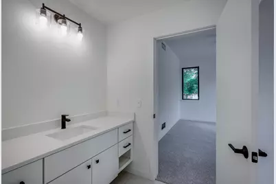 105 E Lakeview Avenue, Madison, WI 53716 - Photo 47