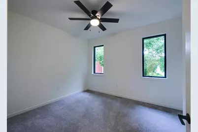 105 E Lakeview Avenue, Madison, WI 53716 - Photo 39