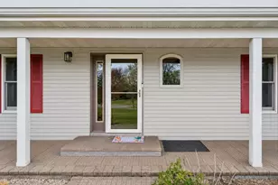 8632 N Stone Farm Rd, Edgerton, WI 53534 - Photo 3