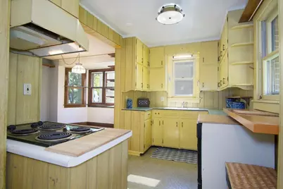 2303 Chamberlain Avenue, Madison, WI 53726 - Photo 13