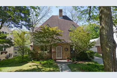 2303 Chamberlain Avenue, Madison, WI 53726 - Photo 1