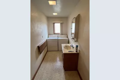 713 Spring Street, Waupun, WI 53963 - Photo 3