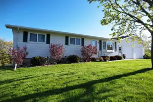 54098 Rounds Rd, Utica, WI 54631 - Photo 3