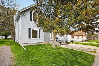 507 Lincoln Avenue, Beaver Dam, WI 53916 - Photo 1