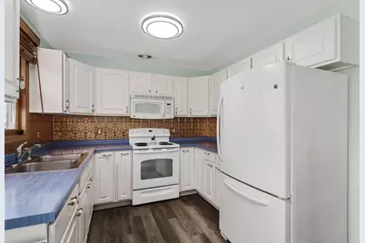 206 Cedar Avenue, Delavan, WI 53115 - Photo 11