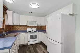 206 Cedar Ave, Delavan, WI 53115 - Photo 11