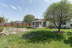 206 Cedar Ave, Delavan, WI 53115 - Photo 31