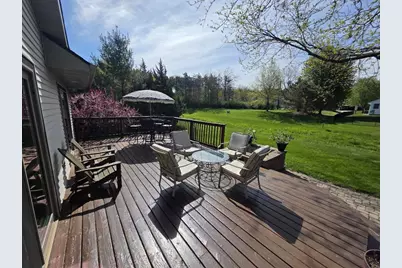 125 Meadow Ridge Lane, Madison, WI 53704 - Photo 39