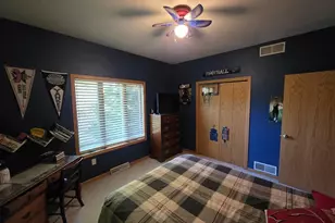 125 Meadow Ridge Ln, Madison, WI 53704 - Photo 17