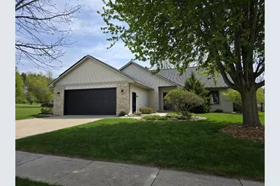 125 Meadow Ridge Lane, Madison, WI 53704 - Photo 47