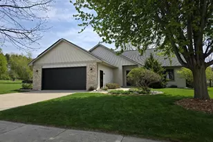 125 Meadow Ridge Ln, Madison, WI 53704 - Photo 47