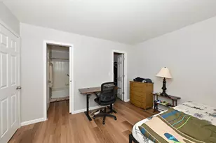 201 Maple Ave, Waukesha, WI 53186 - Photo 21