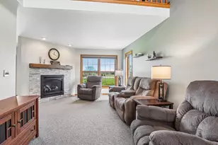 W5572 County Rd CW, Watertown, WI 53098 - Photo 7