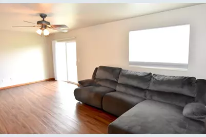 2750 Hazelnut Trail, Sun Prairie, WI 53590 - Photo 21