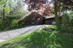1815 Royal Oaks Dr, Janesville, WI 53548 - Photo 1