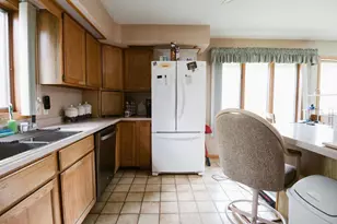 1815 Royal Oaks Dr, Janesville, WI 53548 - Photo 9