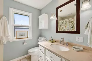7203 Franklin Ave, Middleton, WI 53562 - Photo 15