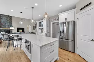 1729 Alysen Ln, Waunakee, WI 53597 - Photo 11