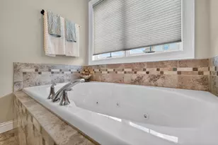 1729 Alysen Ln, Waunakee, WI 53597 - Photo 23