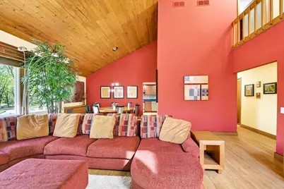1118 Sunridge Drive, Madison, WI 53711 - Photo 7