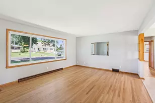 1909 Weber Dr, Sun Prairie, WI 53590 - Photo 5
