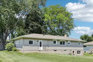 1909 Weber Dr, Sun Prairie, WI 53590 - Photo 27