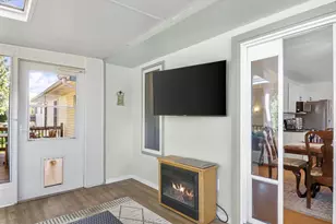 1357 Broadway Dr, Sun Prairie, WI 53590 - Photo 13