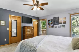 1357 Broadway Dr, Sun Prairie, WI 53590 - Photo 15